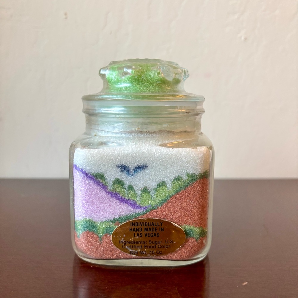 Handmade Colored Sugar Rainbows and Mountains made in Las Vegas - Picture 4 of 8